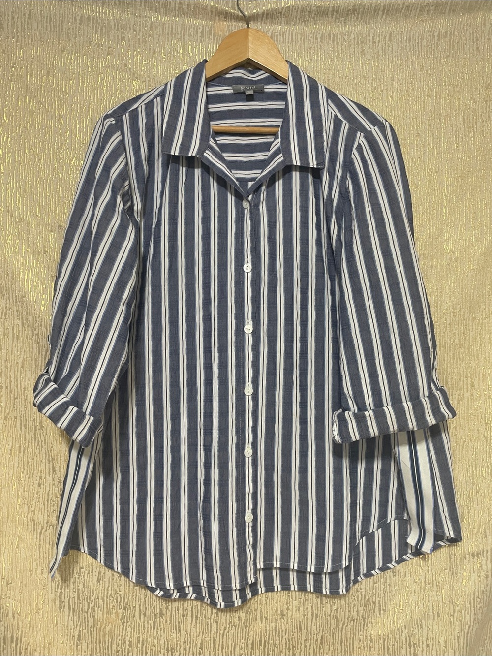 Habitat Women’s Blue and White Black Vertical Stripe Button-Up Shirt Sz L MINT